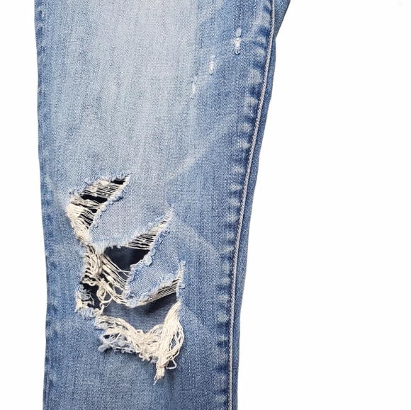 American Eagle Hi-Rise Jegging Distressed 8 Light - Picture 7 of 15